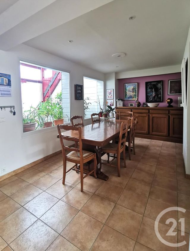 Afficher la photo en grand maison à vendre - 6 pièces - 157.0 m2 - AGON COUTAINVILLE - 50 - BASSE-NORMANDIE - Century 21 Royer Immo