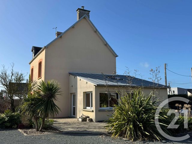 maison à vendre - 7 pièces - 190.4 m2 - AGON COUTAINVILLE - 50 - BASSE-NORMANDIE - Century 21 Royer Immo