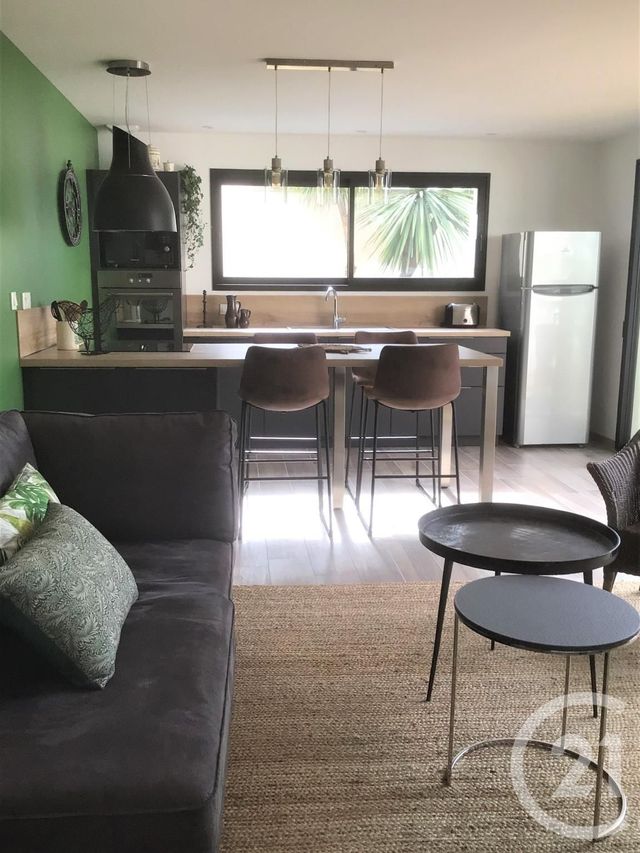 maison à louer - 3 pièces - 74.58 m2 - AGON COUTAINVILLE - 50 - BASSE-NORMANDIE - Century 21 Royer Immo