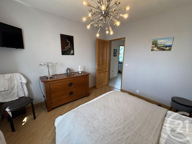 maison à vendre - 4 pièces - 118.46 m2 - AGON COUTAINVILLE - 50 - BASSE-NORMANDIE - Century 21 Royer Immo