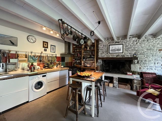 Afficher la photo en grand maison à vendre - 7 pièces - 170.2 m2 - MONTMARTIN SUR MER - 50 - BASSE-NORMANDIE - Century 21 Royer Immo