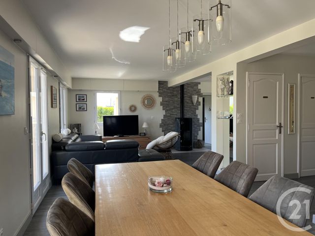 maison à vendre - 7 pièces - 150.0 m2 - AGON COUTAINVILLE - 50 - BASSE-NORMANDIE - Century 21 Royer Immo