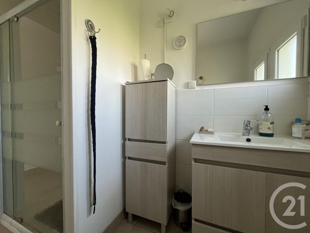 maison à vendre - 5 pièces - 74.0 m2 - GOUVILLE SUR MER - 50 - BASSE-NORMANDIE - Century 21 Royer Immo