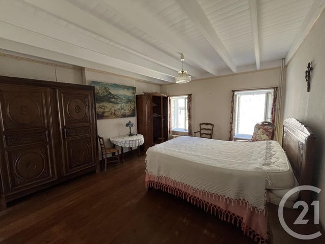 Afficher la photo en grand maison à vendre - 7 pièces - 170.0 m2 - AGON COUTAINVILLE - 50 - BASSE-NORMANDIE - Century 21 Royer Immo