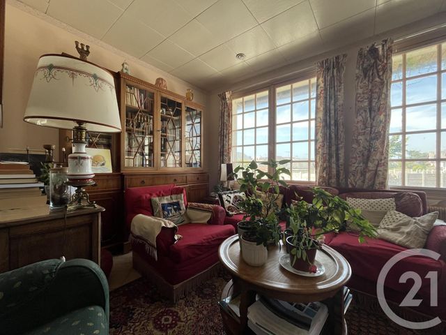 maison à vendre - 8 pièces - 145.54 m2 - AGON COUTAINVILLE - 50 - BASSE-NORMANDIE - Century 21 Royer Immo