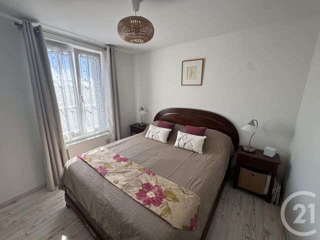 maison à vendre - 9 pièces - 242.66 m2 - HEUGUEVILLE SUR SIENNE - 50 - BASSE-NORMANDIE - Century 21 Royer Immo
