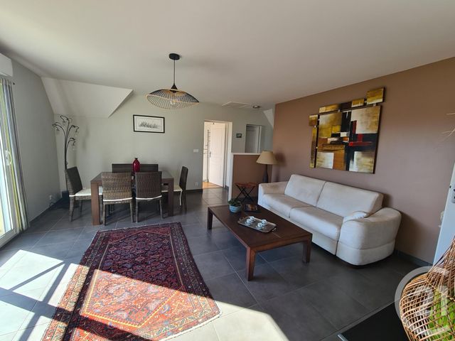 Appartement F3 à vendre - 3 pièces - 65.23 m2 - AGON COUTAINVILLE - 50 - BASSE-NORMANDIE - Century 21 Royer Immo