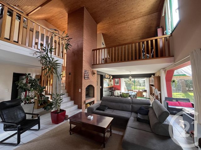 maison à vendre - 6 pièces - 156.05 m2 - GOUVILLE SUR MER - 50 - BASSE-NORMANDIE - Century 21 Royer Immo