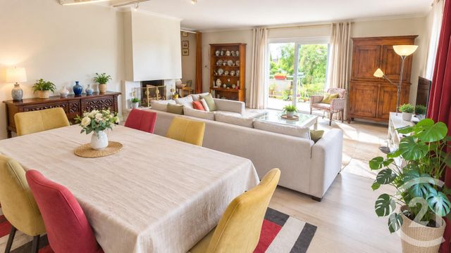 maison à vendre - 7 pièces - 167.5 m2 - DONVILLE LES BAINS - 50 - BASSE-NORMANDIE - Century 21 Royer Immo