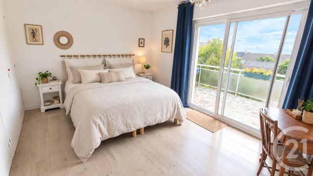 maison à vendre - 7 pièces - 167.5 m2 - DONVILLE LES BAINS - 50 - BASSE-NORMANDIE - Century 21 Royer Immo