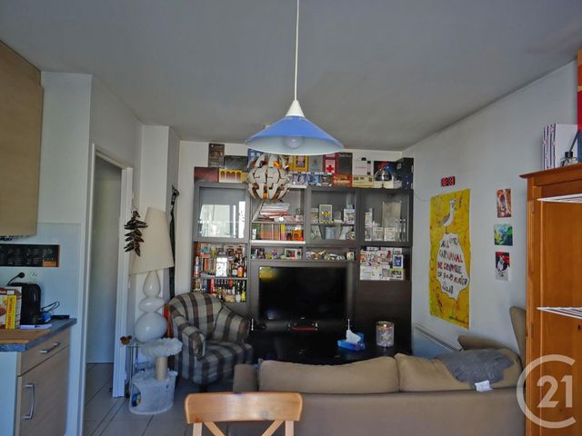 Afficher la photo en grand Appartement F2 à vendre - 2 pièces - 35.78 m2 - GRANVILLE - 50 - BASSE-NORMANDIE - Century 21 Royer Immo