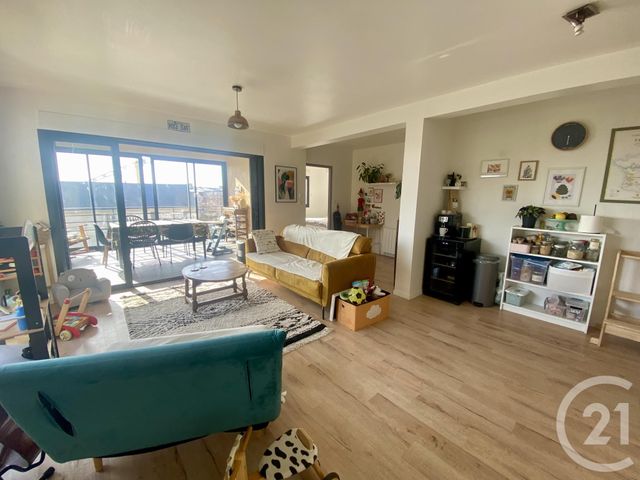 Appartement F3 à vendre - 3 pièces - 75.45 m2 - GRANVILLE - 50 - BASSE-NORMANDIE - Century 21 Royer Immo