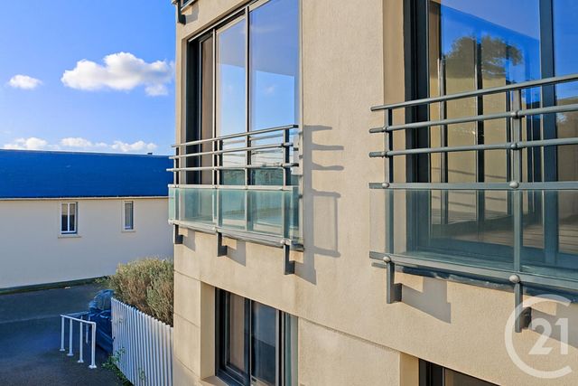 Appartement F3 à vendre - 3 pièces - 75.45 m2 - GRANVILLE - 50 - BASSE-NORMANDIE - Century 21 Royer Immo