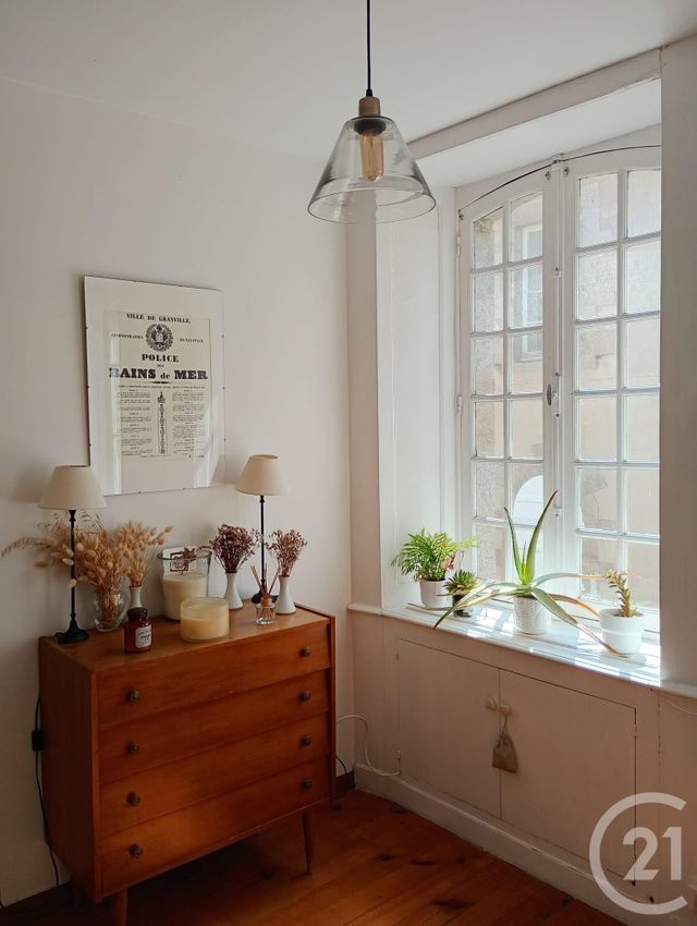 maison à vendre - 8 pièces - 136.0 m2 - GRANVILLE - 50 - BASSE-NORMANDIE - Century 21 Royer Immo