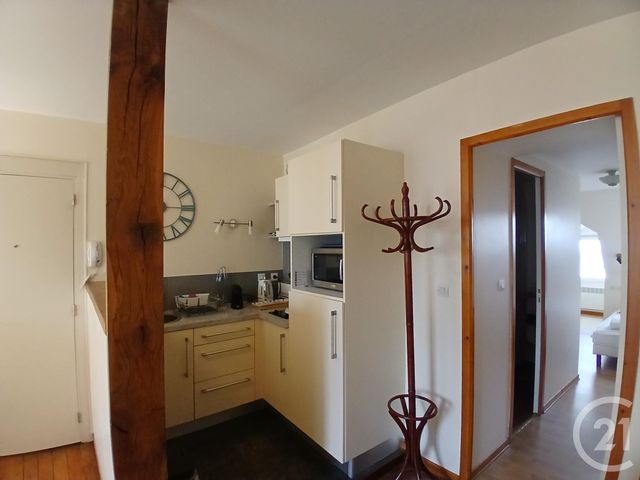 Appartement F2 à vendre - 2 pièces - 31.2 m2 - GRANVILLE - 50 - BASSE-NORMANDIE - Century 21 Royer Immo