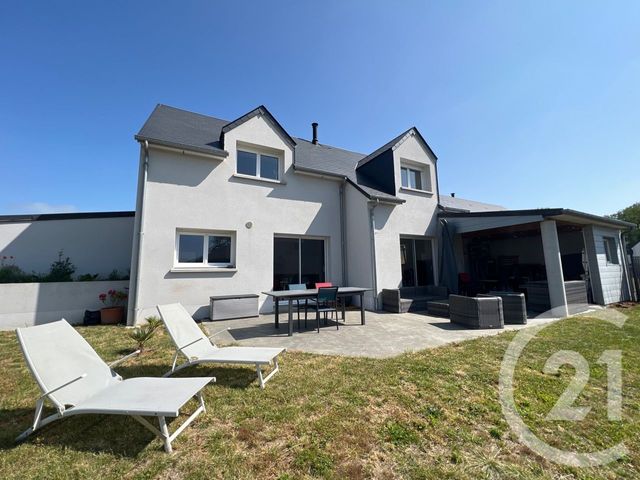 maison à vendre - 5 pièces - 122.0 m2 - JULLOUVILLE - 50 - BASSE-NORMANDIE - Century 21 Royer Immo