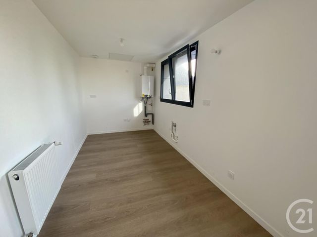 Appartement F3 à vendre - 3 pièces - 61.9 m2 - DONVILLE LES BAINS - 50 - BASSE-NORMANDIE - Century 21 Royer Immo