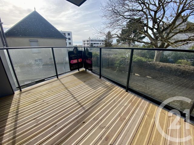 Appartement F3 à vendre - 3 pièces - 61.9 m2 - DONVILLE LES BAINS - 50 - BASSE-NORMANDIE - Century 21 Royer Immo