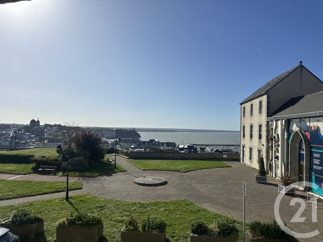 Appartement F3 à vendre - 3 pièces - 62.0 m2 - GRANVILLE - 50 - BASSE-NORMANDIE - Century 21 Royer Immo