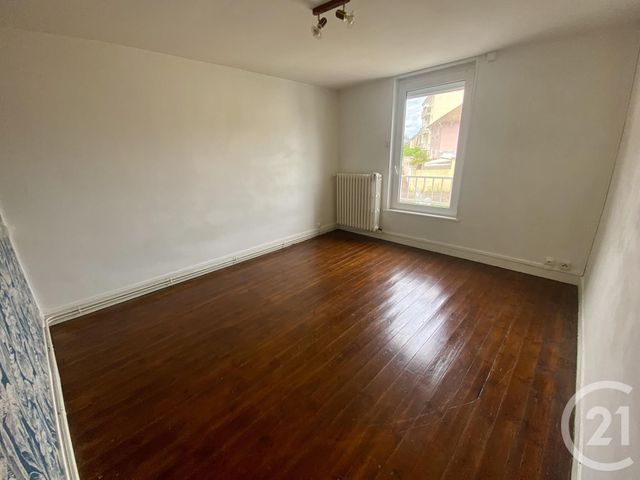 Afficher la photo en grand Appartement F2 bis à vendre - 3 pièces - 52.41 m2 - GRANVILLE - 50 - BASSE-NORMANDIE - Century 21 Royer Immo