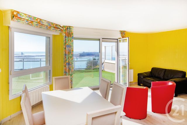 Appartement F3 à vendre - 3 pièces - 69.81 m2 - GRANVILLE - 50 - BASSE-NORMANDIE - Century 21 Royer Immo