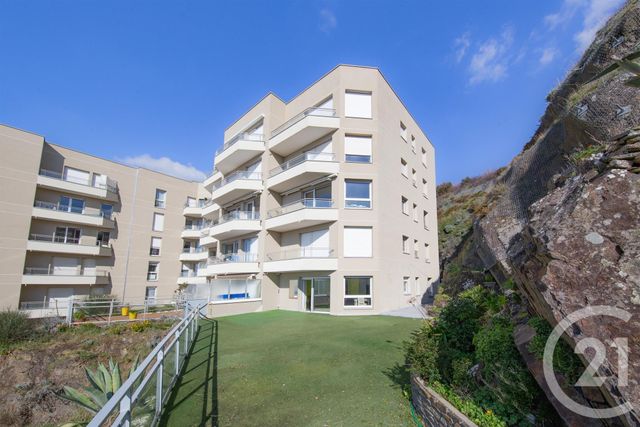 Appartement F3 à vendre - 3 pièces - 69.81 m2 - GRANVILLE - 50 - BASSE-NORMANDIE - Century 21 Royer Immo