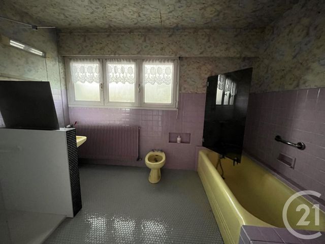 maison à vendre - 14 pièces - 262.0 m2 - ST PLANCHERS - 50 - BASSE-NORMANDIE - Century 21 Royer Immo