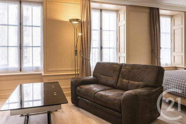 maison à vendre - 5 pièces - 180.0 m2 - GRANVILLE - 50 - BASSE-NORMANDIE - Century 21 Royer Immo