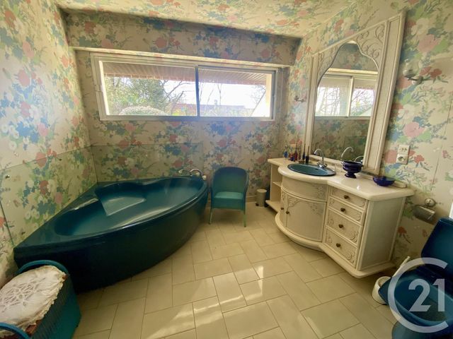 maison à vendre - 10 pièces - 225.0 m2 - ST PAIR SUR MER - 50 - BASSE-NORMANDIE - Century 21 Royer Immo