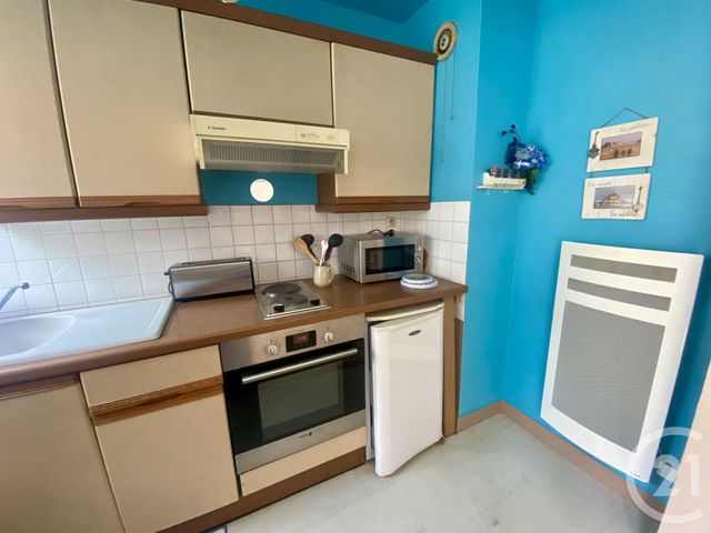 Appartement Studio à vendre - 1 pièce - 27.36 m2 - GRANVILLE - 50 - BASSE-NORMANDIE - Century 21 Royer Immo