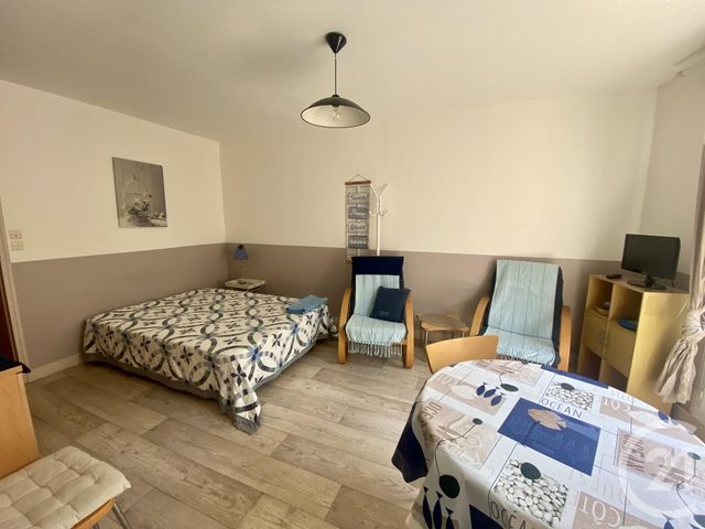 Appartement Studio à vendre - 1 pièce - 27.36 m2 - GRANVILLE - 50 - BASSE-NORMANDIE - Century 21 Royer Immo