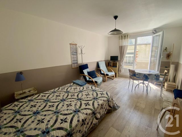 Appartement Studio à vendre - 1 pièce - 27.36 m2 - GRANVILLE - 50 - BASSE-NORMANDIE - Century 21 Royer Immo