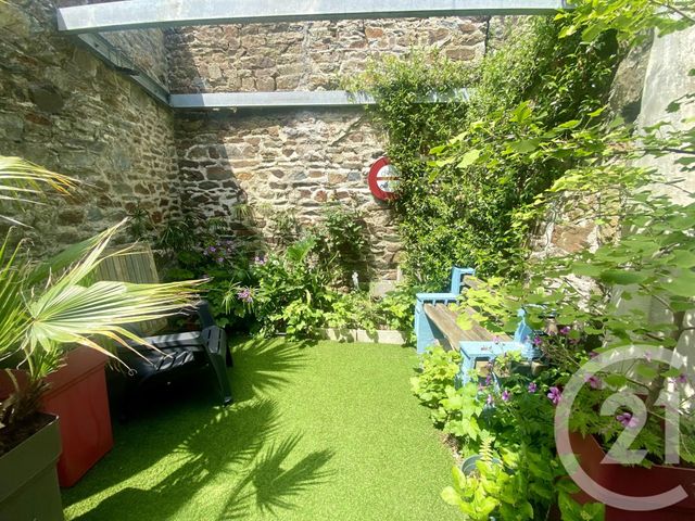 maison à vendre - 6 pièces - 181.6 m2 - GRANVILLE - 50 - BASSE-NORMANDIE - Century 21 Royer Immo