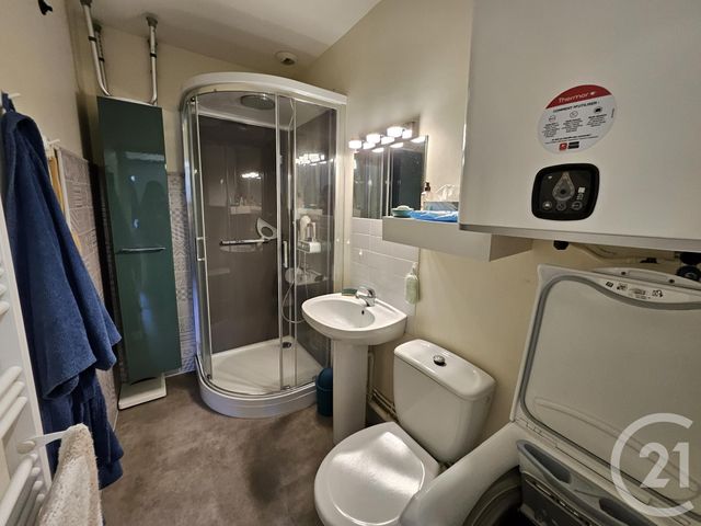 Afficher la photo en grand Appartement à vendre - 3 pièces - 43.0 m2 - DONVILLE LES BAINS - 50 - BASSE-NORMANDIE - Century 21 Royer Immo