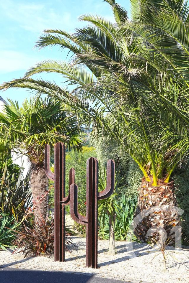 maison à vendre - 7 pièces - 186.0 m2 - DONVILLE LES BAINS - 50 - BASSE-NORMANDIE - Century 21 Royer Immo