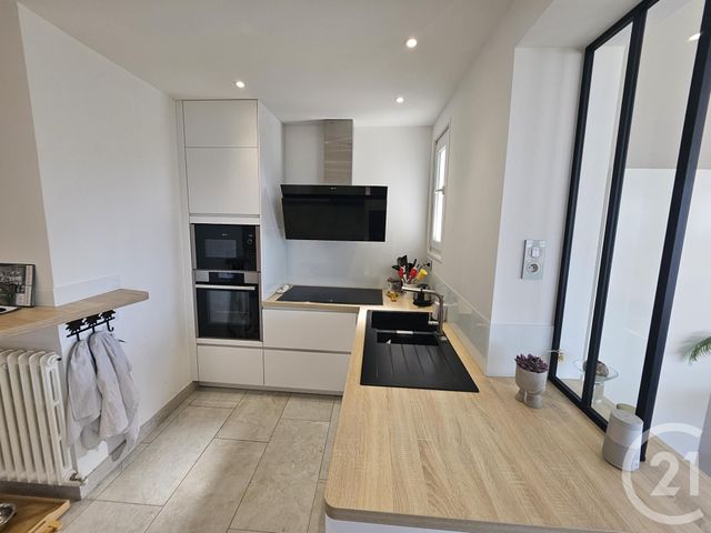 maison à vendre - 8 pièces - 160.0 m2 - DONVILLE LES BAINS - 50 - BASSE-NORMANDIE - Century 21 Royer Immo