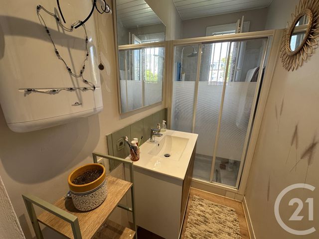 maison à vendre - 3 pièces - 60.0 m2 - DONVILLE LES BAINS - 50 - BASSE-NORMANDIE - Century 21 Royer Immo