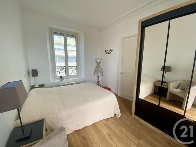 maison à vendre - 7 pièces - 150.0 m2 - GRANVILLE - 50 - BASSE-NORMANDIE - Century 21 Royer Immo