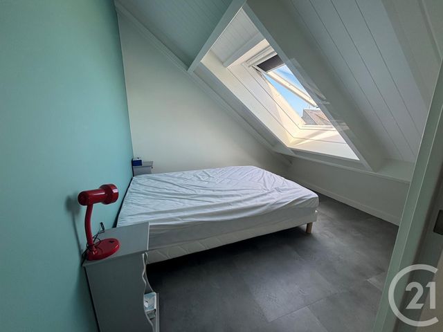 Appartement F3 à vendre - 3 pièces - 45.31 m2 - JULLOUVILLE - 50 - BASSE-NORMANDIE - Century 21 Royer Immo