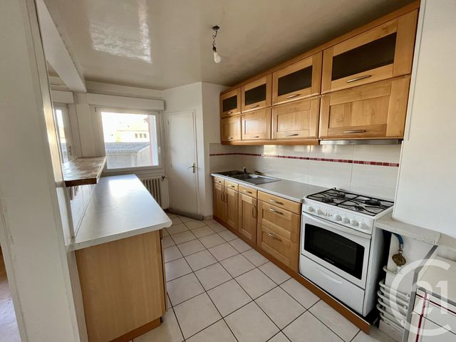 Afficher la photo en grand Appartement F3 à vendre - 3 pièces - 55.81 m2 - GRANVILLE - 50 - BASSE-NORMANDIE - Century 21 Royer Immo