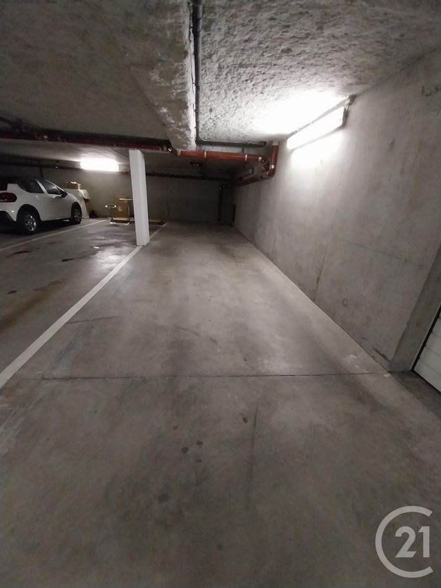 parking à louer - 30.0 m2 - ST PAIR SUR MER - 50 - BASSE-NORMANDIE - Century 21 Royer Immo