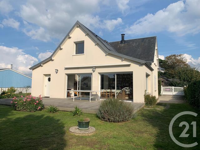 maison à vendre - 6 pièces - 145.0 m2 - JULLOUVILLE - 50 - BASSE-NORMANDIE - Century 21 Royer Immo