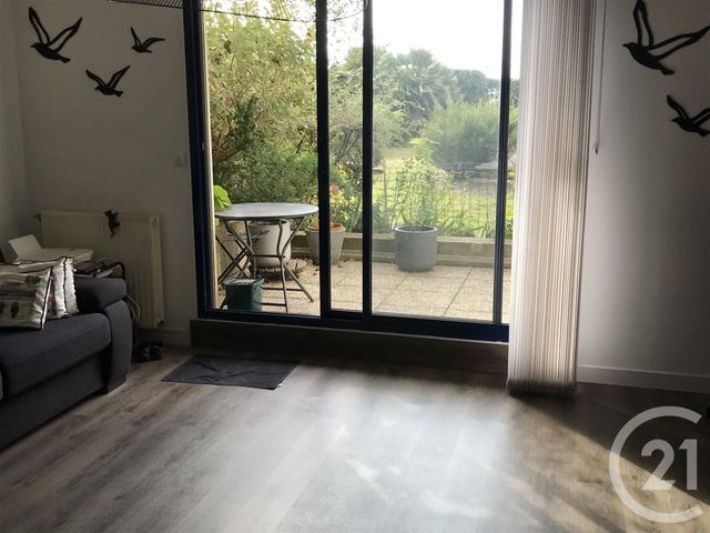 Afficher la photo en grand Appartement F3 à vendre - 3 pièces - 76.0 m2 - GRANVILLE - 50 - BASSE-NORMANDIE - Century 21 Royer Immo