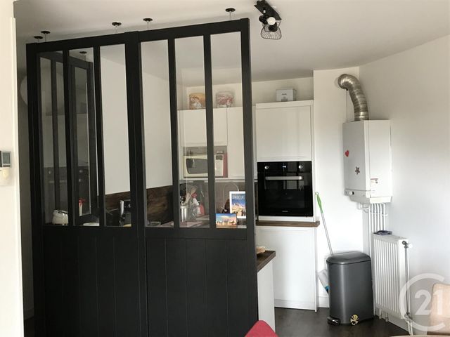 Afficher la photo en grand Appartement F3 à vendre - 3 pièces - 76.0 m2 - GRANVILLE - 50 - BASSE-NORMANDIE - Century 21 Royer Immo