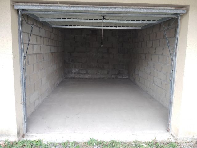 parking - GRANVILLE - 50