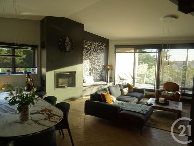 Afficher la photo en grand maison à vendre - 6 pièces - 166.6 m2 - DONVILLE LES BAINS - 50 - BASSE-NORMANDIE - Century 21 Royer Immo