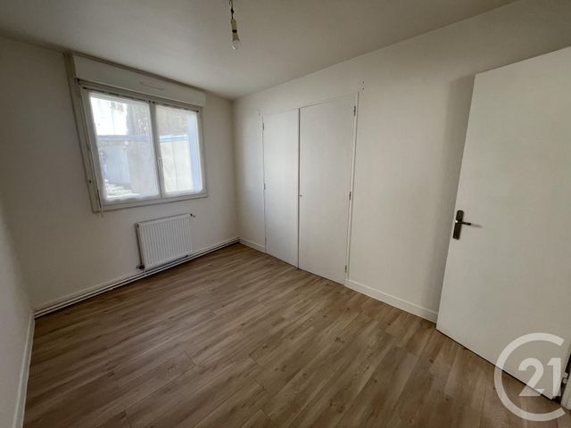 Appartement F3 à louer - 3 pièces - 64.69 m2 - GRANVILLE - 50 - BASSE-NORMANDIE - Century 21 Royer Immo