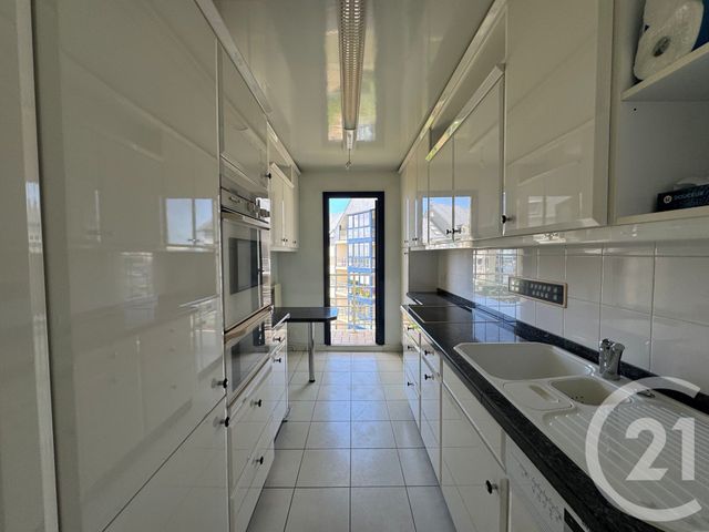 Appartement F5 à vendre - 5 pièces - 167.6 m2 - GRANVILLE - 50 - BASSE-NORMANDIE - Century 21 Royer Immo