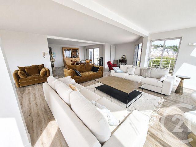 Appartement F5 à vendre - 5 pièces - 167.6 m2 - GRANVILLE - 50 - BASSE-NORMANDIE - Century 21 Royer Immo