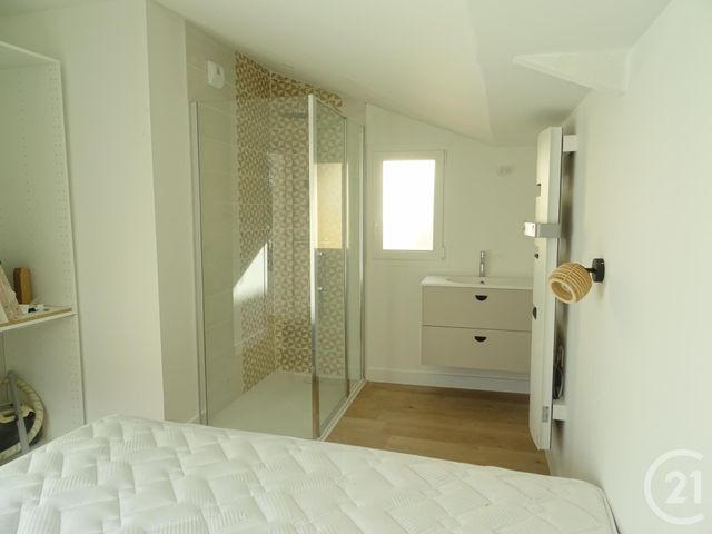 maison à vendre - 6 pièces - 106.5 m2 - ST PAIR SUR MER - 50 - BASSE-NORMANDIE - Century 21 Royer Immo